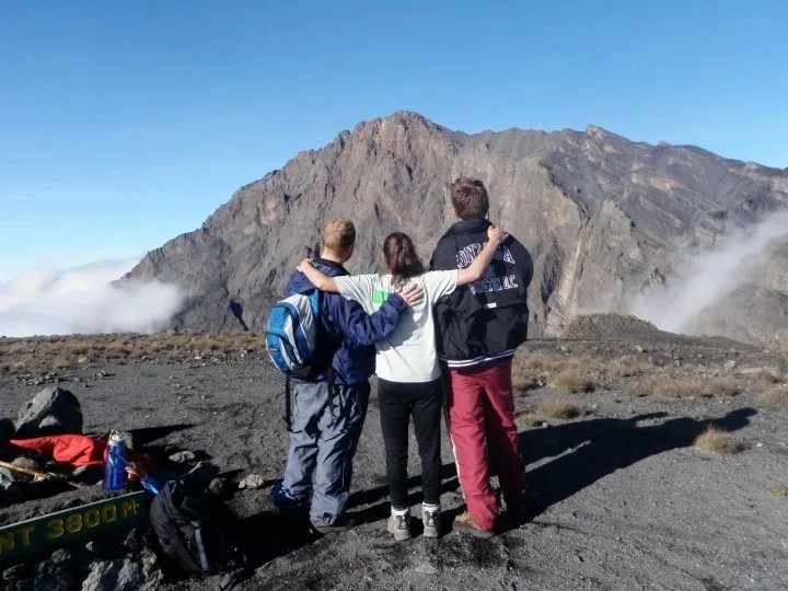 Mount Meru, gallery photo 1